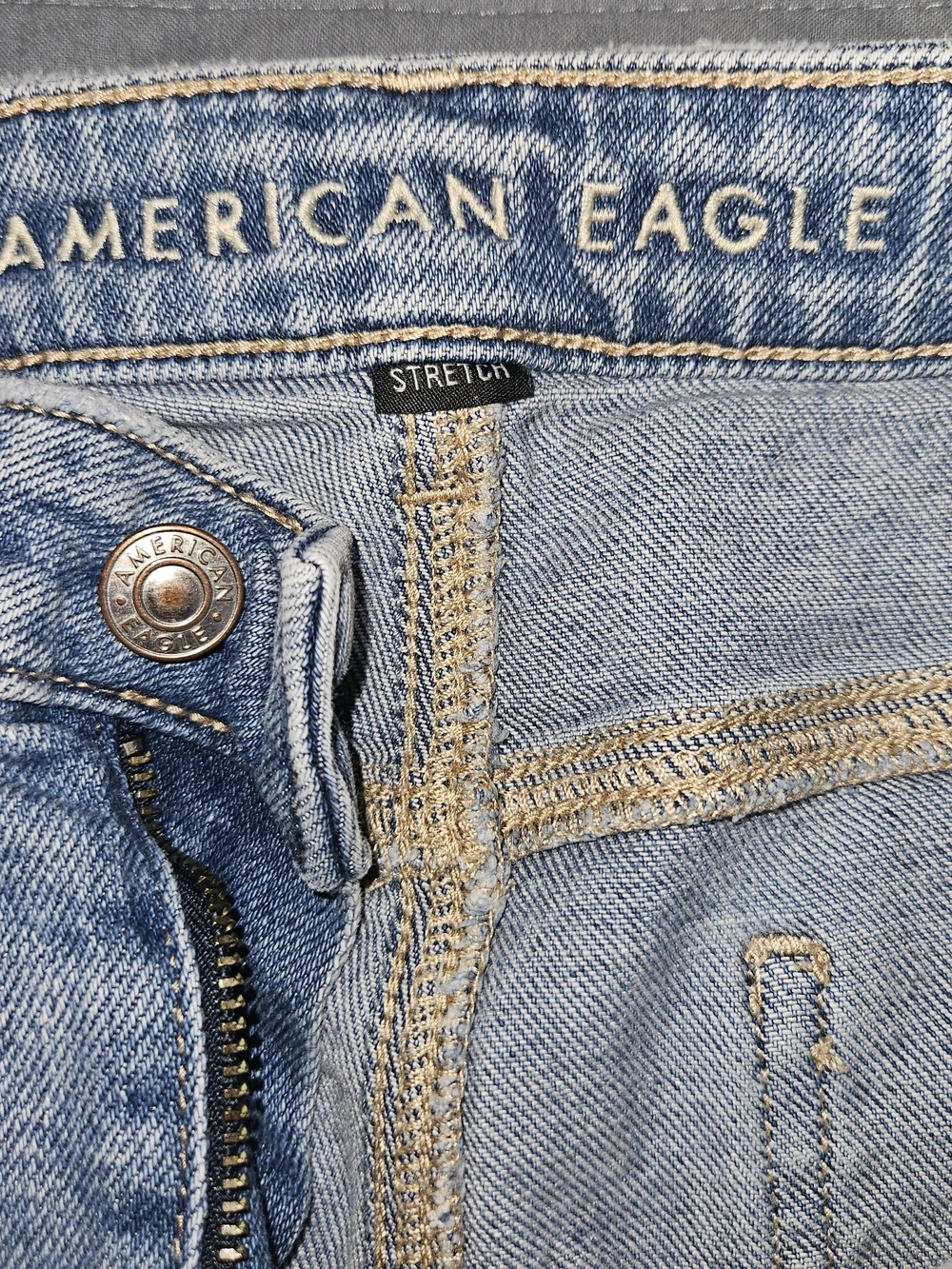 American Eagle Outfitters Light Blue Distressed Straight Leg Jeans
